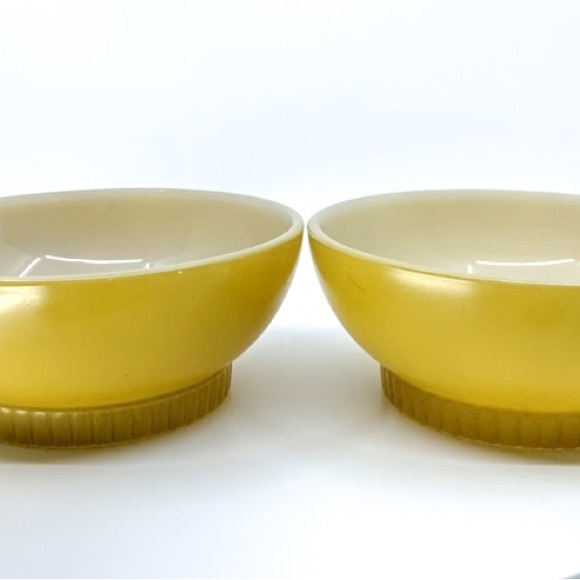 Pair of (2) Fire King Mustard Yellow Ribbed Bottom Soup Cereal Bowls - Picture 9 of 11